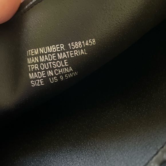 Torrid women’s size 9WW black boots - Picture 4 of 5